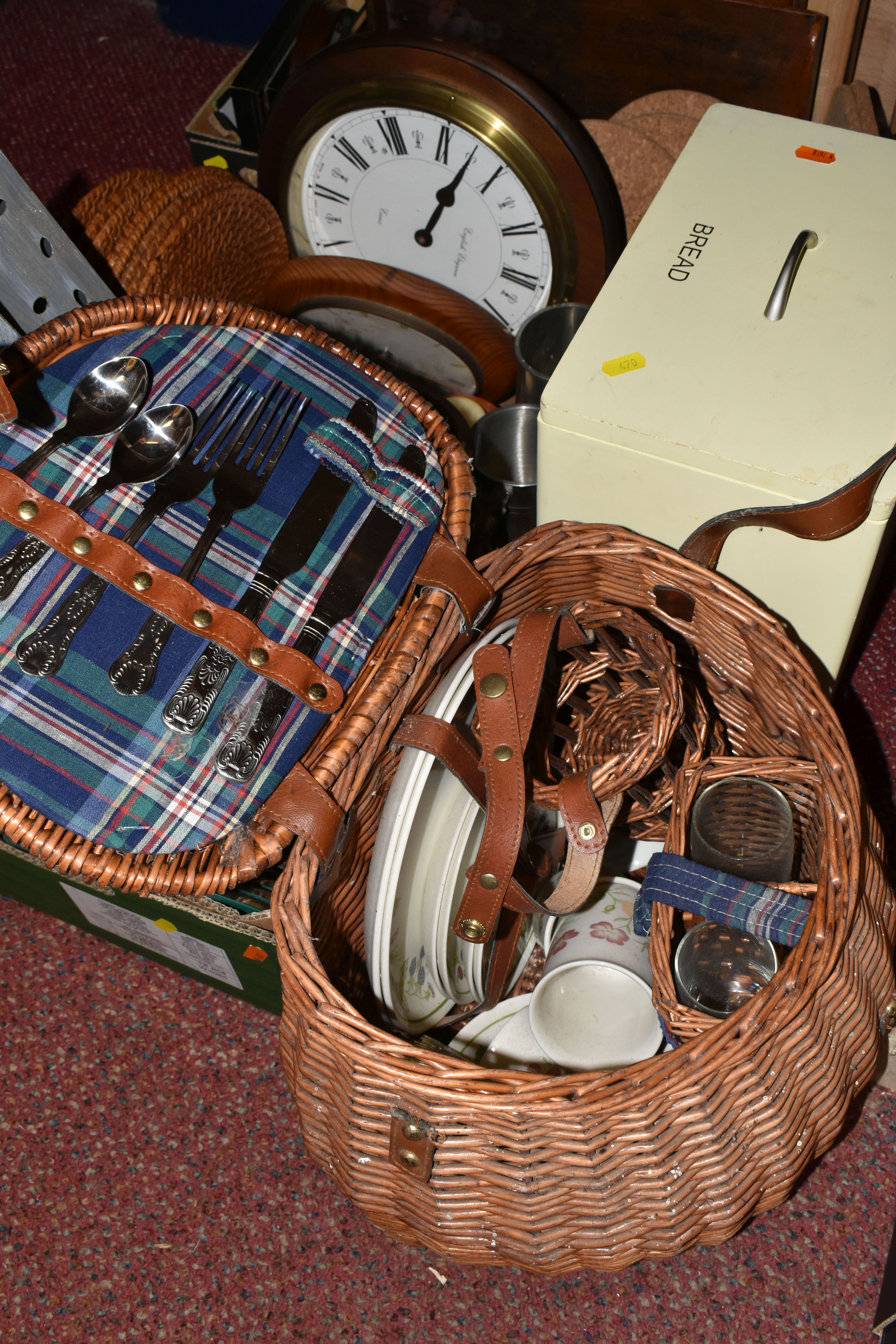 SIX BOXES AND LOOSE MISCELLANEOUS HOME WARES, to include a Sherwood Hampers creel style hamper - Image 3 of 8