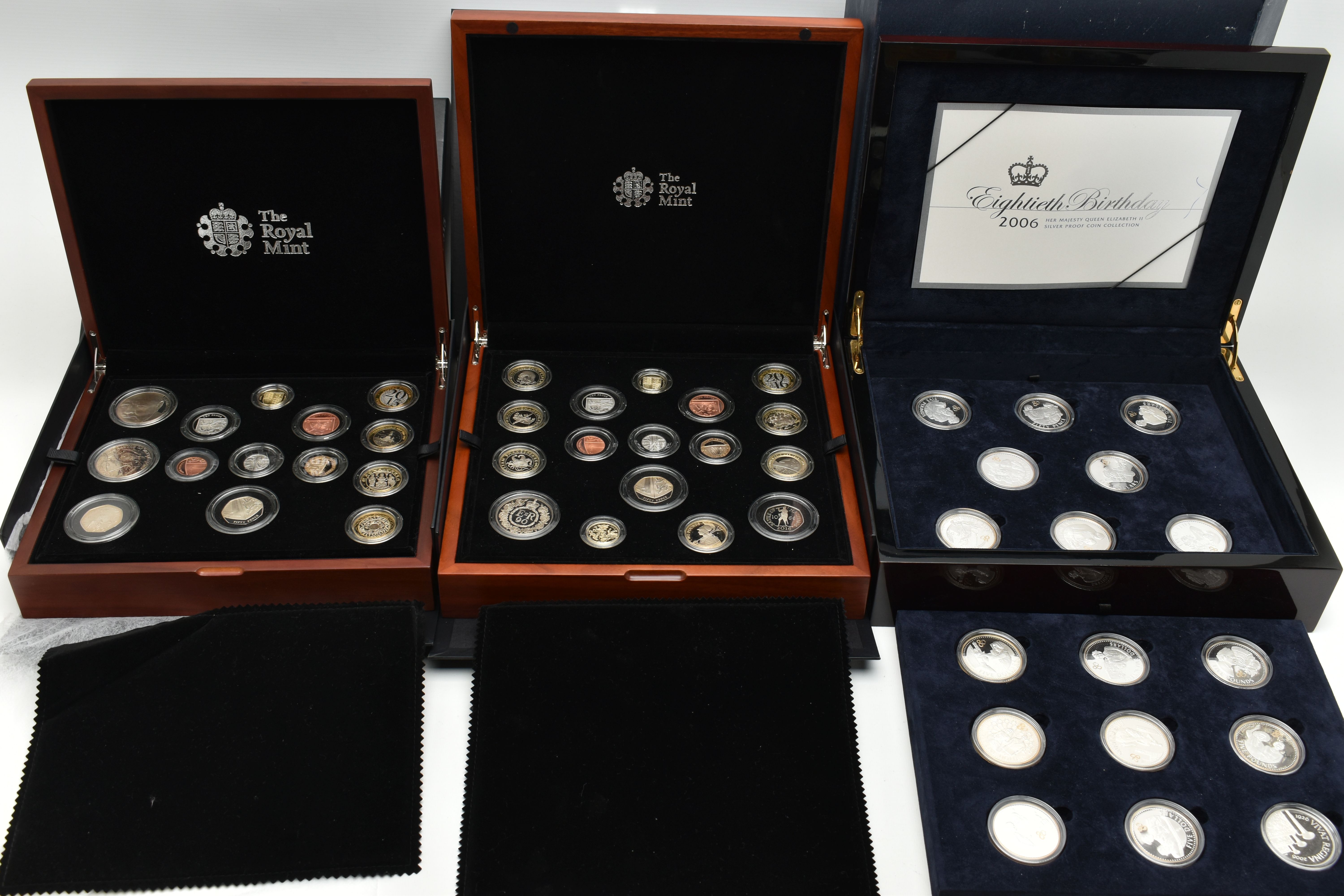 A UNITED KINGDOM ROYAL MINT 2015 PREMIUM PROOF COIN SET, of fourteen coins, Churchill Crown - One