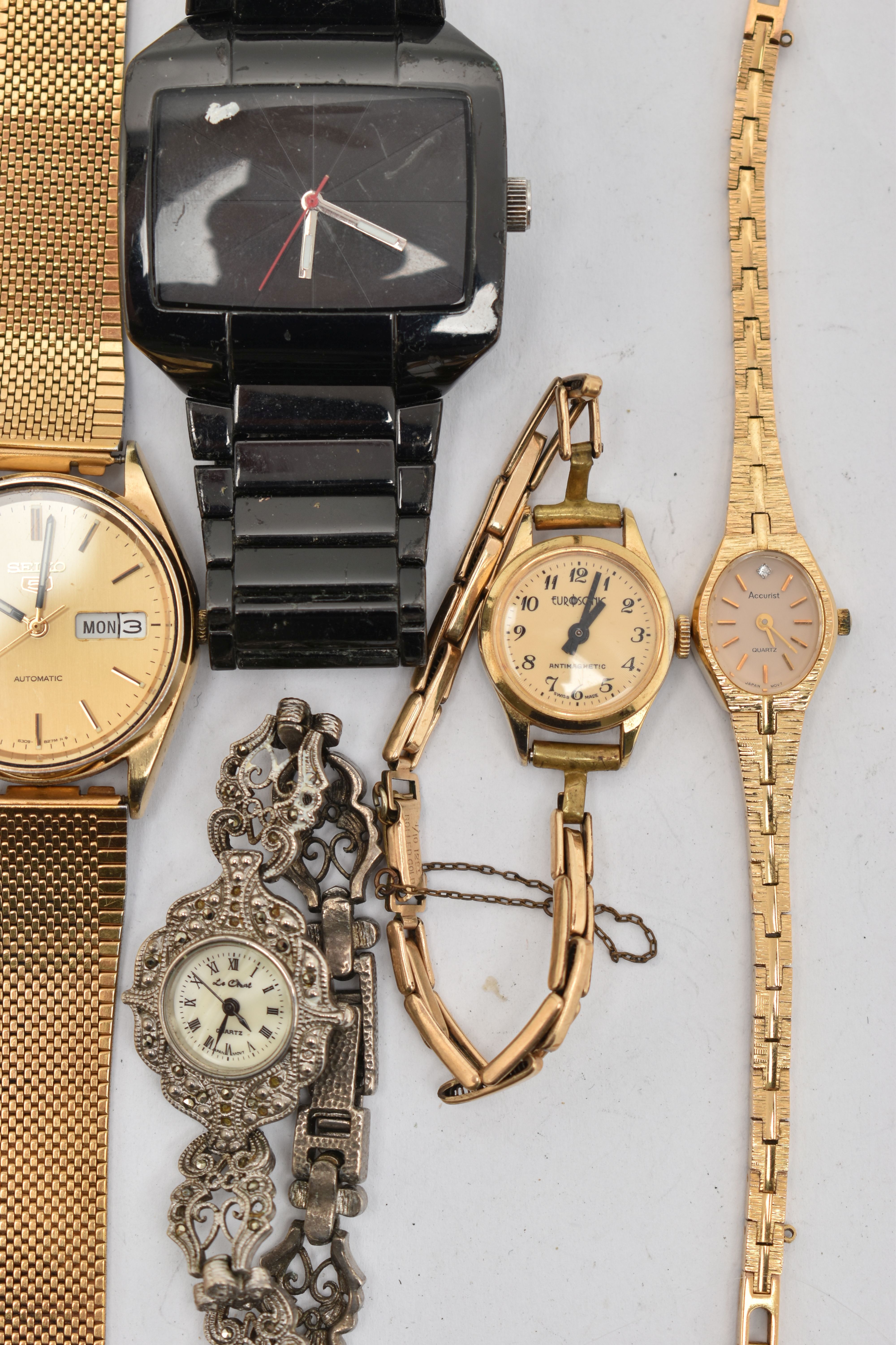 SEVEN WRISTWATCHES, to include a gents 'Seiko 5' automatic, round gold dial signed 'Seiko 5, - Bild 2 aus 3