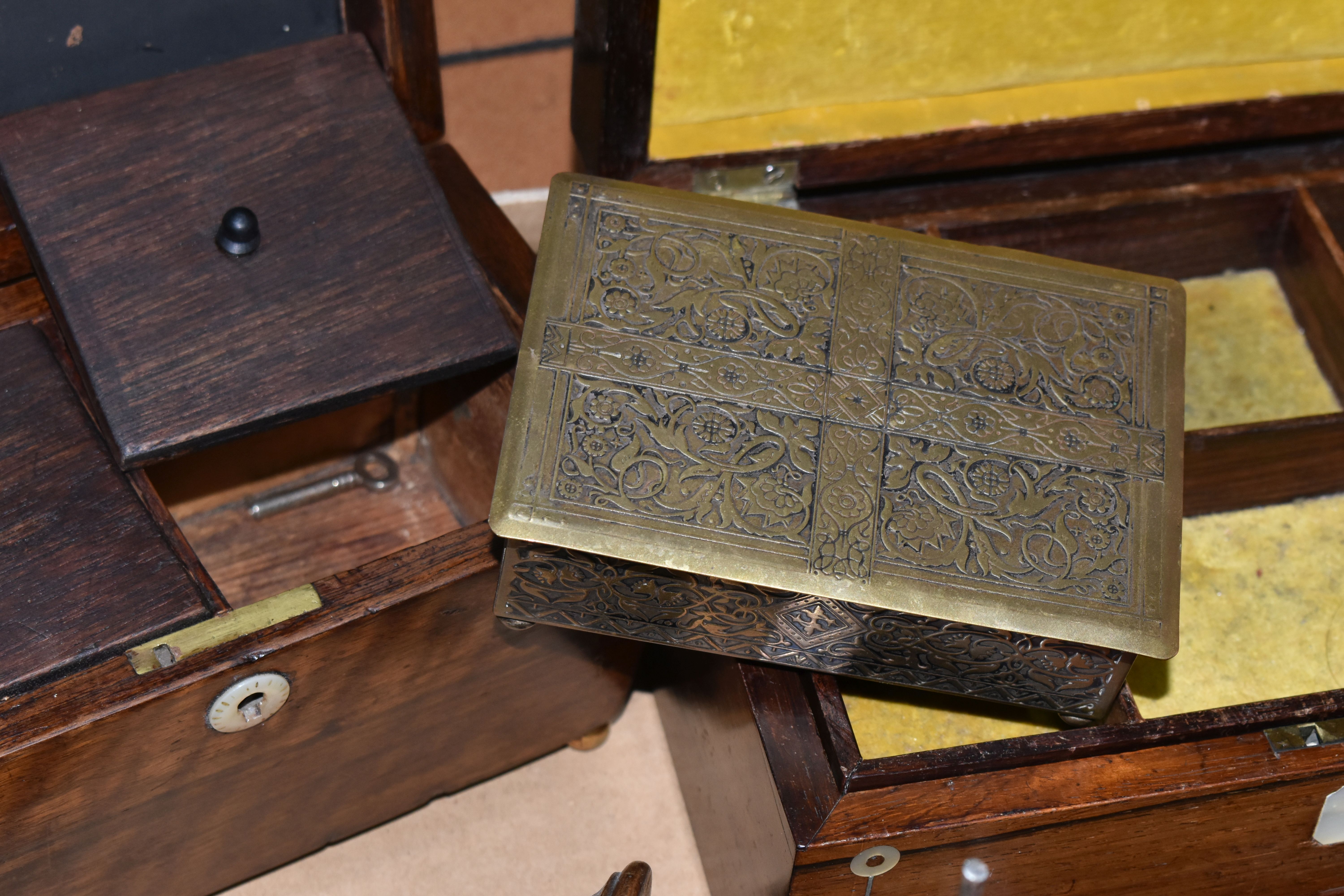 ONE BOX OF WOODEN BOXES, A REGENCY PERIOD TEA CADDY IN SARCOPHOGUS STYLE, AND SEWING BOXES, ETC, - Image 10 of 14