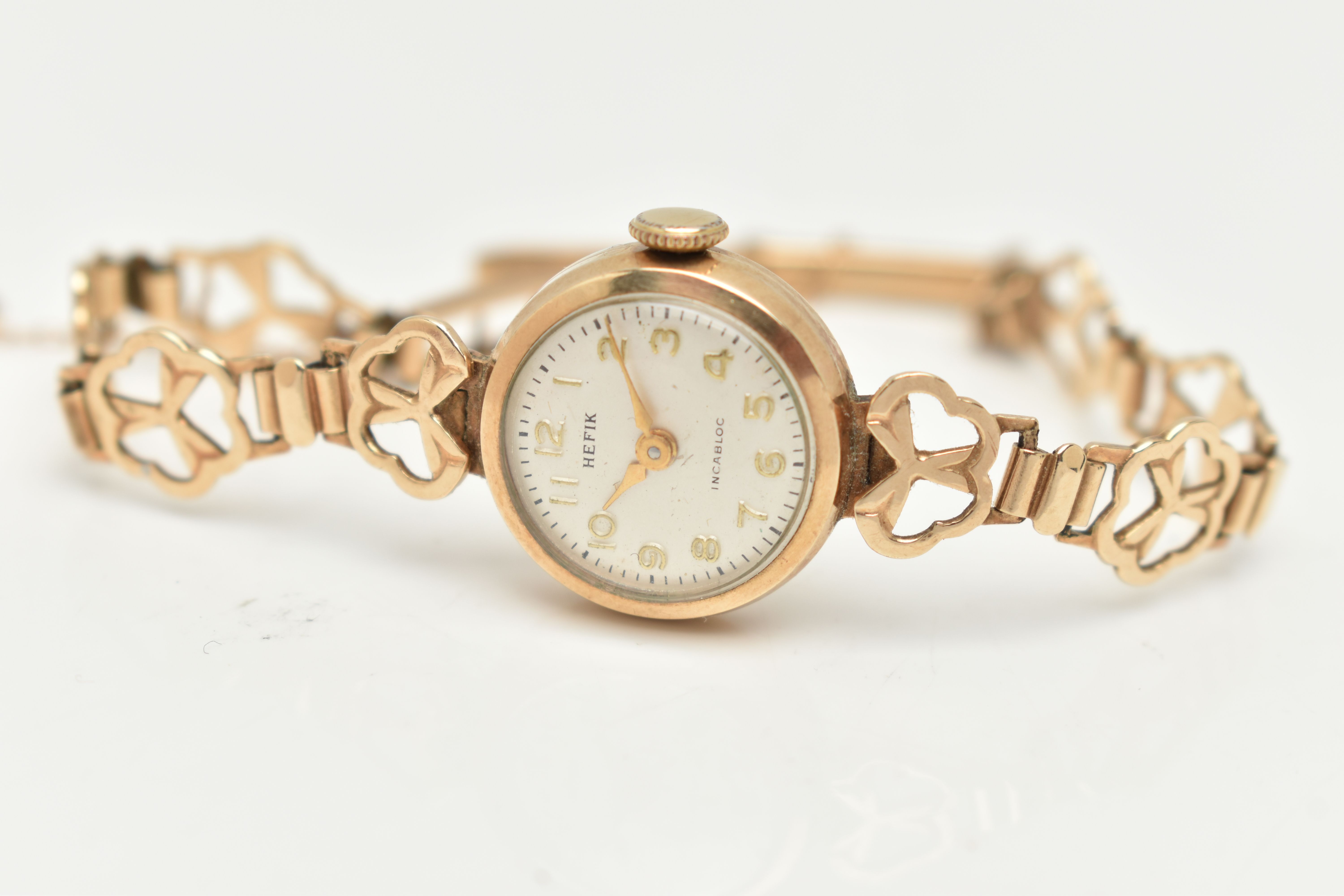 A LADIES 9CT GOLD WRISTWATCH, manual wind, round silver dial signed 'Hefix', Arabic numerals, gold - Image 4 of 6