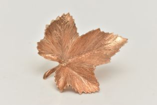 A 9CT GOLD LEAF BROOCH, rose gold brooch with textured detail, approximate width 33mm, hallmarked