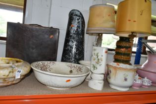 A GROUP OF LARGE TABLE LAMPS, VASES, WASH SET, PLANTERS AND SUNDRY ITEMS, to include a Scheurich