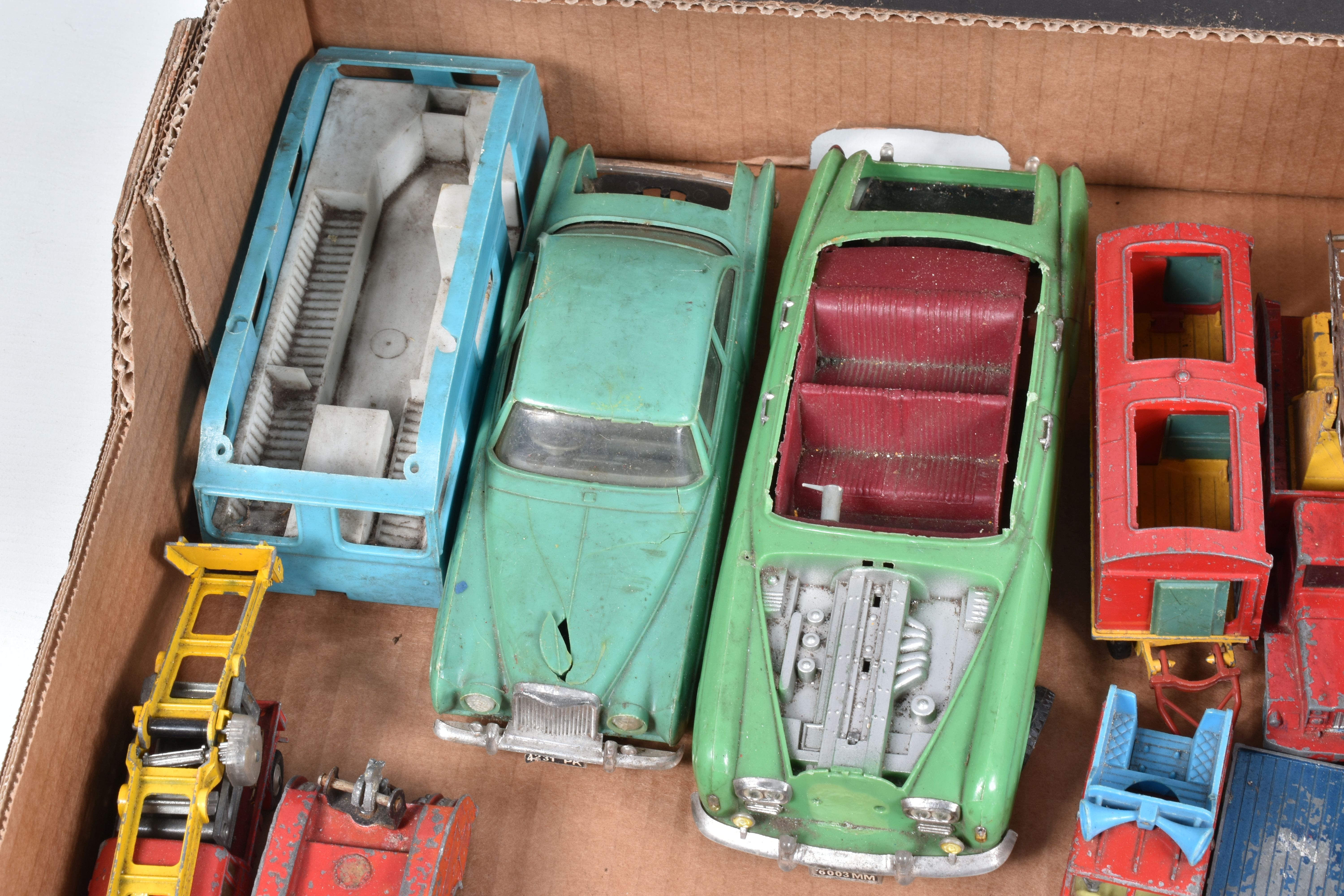 A QUANTITY OF UNBOXED AND ASSORTED PLAYWORN DIECAST VEHICLES, to include Corgi, including Austin - Image 2 of 12