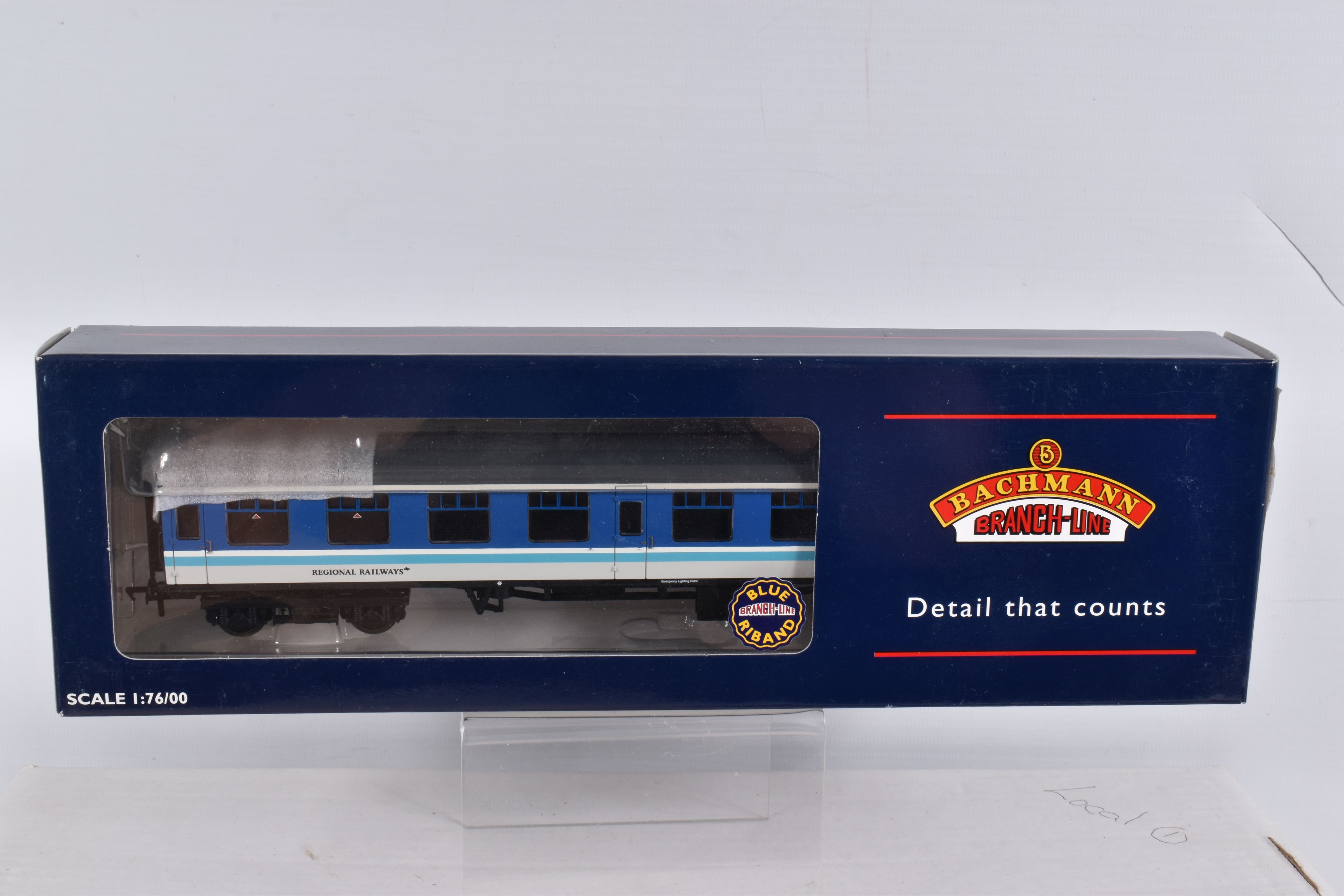 SIX BOXED OO GAUGE BACHMANN BRANCHLINE MODEL RAILWAY COACHES, to include two Mk1 TSO tourist - Image 8 of 13