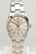 A BOXED TUDOR NON-DATE WRISTWATCH, silvered dial with baton markers, signed Tudor Oyster, shock