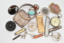 A SELECTION OF ITEMS, to include a rounded square form vesta case, ivy leaf detail with vacant