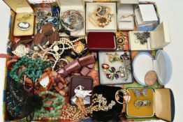 A BOX OF ASSORTED COSTUME JEWELLERY, to include a silver green chalcedony cabochon bangle,