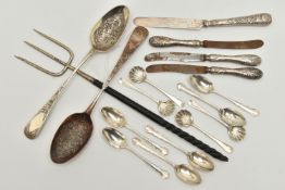 A PARCEL OF 19TH AND 20TH CENTURY SILVER FLATWARE, comprising a matched pair of George III