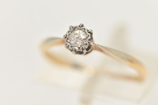 A YELLOW AND WHITE METAL DIAMOND SINGLE STONE RING, set with an old European cut diamond, - Image 1 of 4