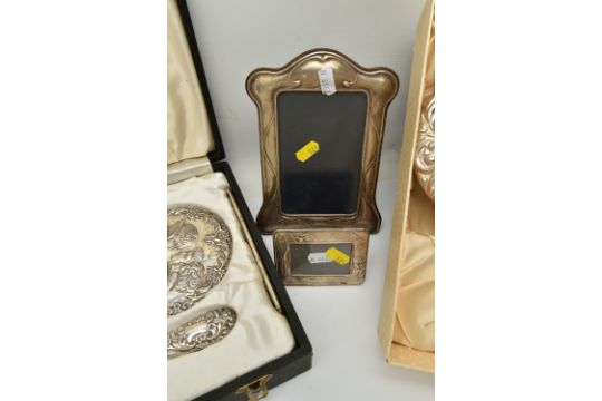 TWO BOXED SILVER VANITY SETS AND TWO SILVER PHOTO FRAMES, the vanity set comprising of a hair brush, - Image 3 of 6