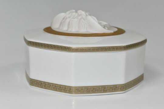 A ROSENTHAL VERSACE STUDIO-LINE GORGONA TRINKET BOX, of octagonal form, diameter 15cm, height 9cm ( - Image 5 of 5