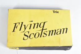 A BOXED TRIX TRAINS OO GAUGE A3 CLASS LOCOMOTIVE AND TENDERS, 'Flying Scotsman' No.4472, L.N.E.R.