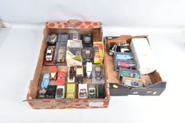 A QUANTITY OF BOXED AND UNBOXED MODERN DIECAST VEHICLES, to include a part boxed NZG 1/40 scale 1949