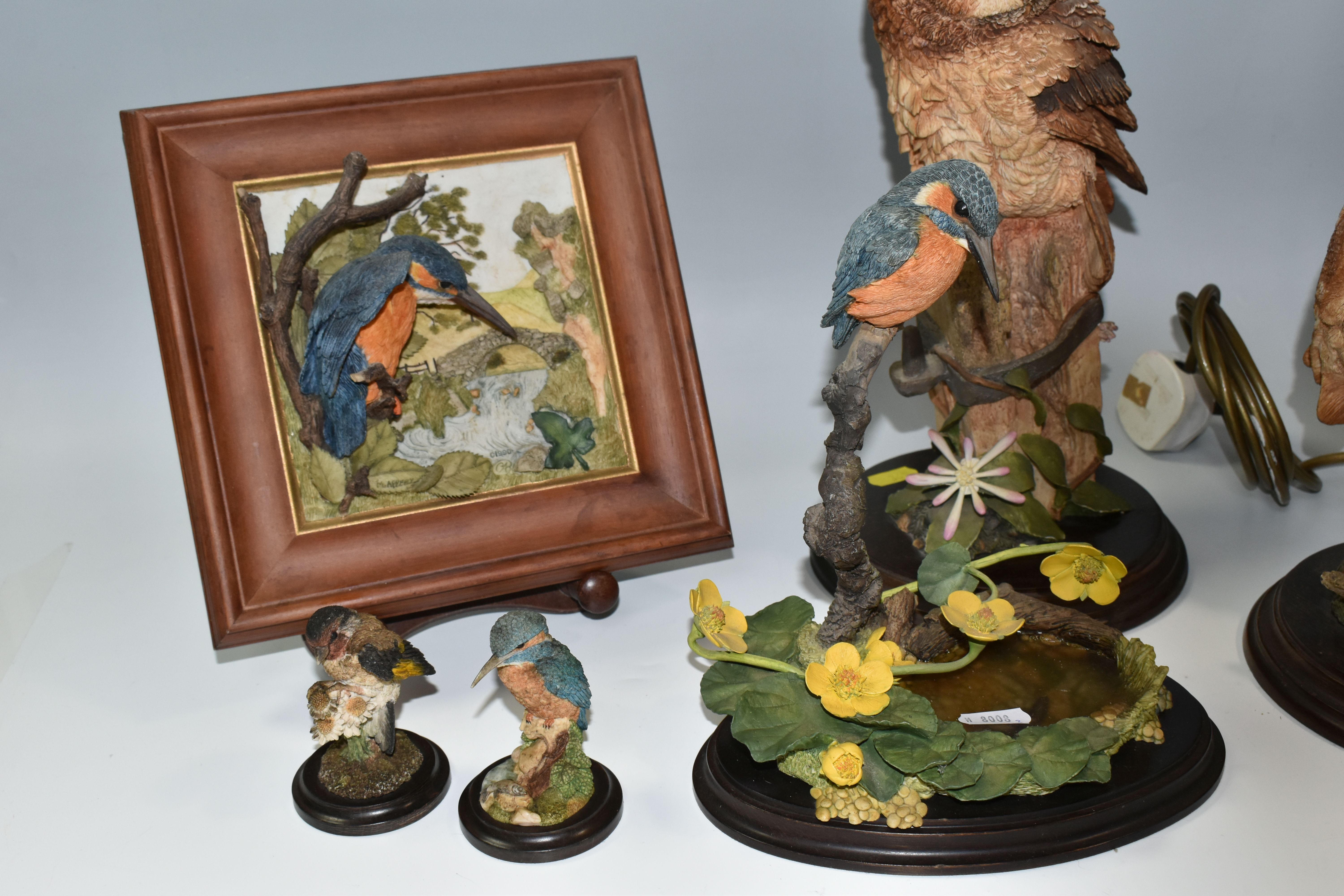 A COLLECTION OF COUNTRY ARTISTS BIRD SCULPTURES AND TABLE LAMP, comprising CA97 Tawny Owl with Mice, - Image 2 of 14