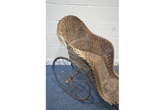 A VICTORIAN WICKER TRICICLE WHEELCHAIR (condition report: wicker damaged, woodworm) - Image 3 of 4