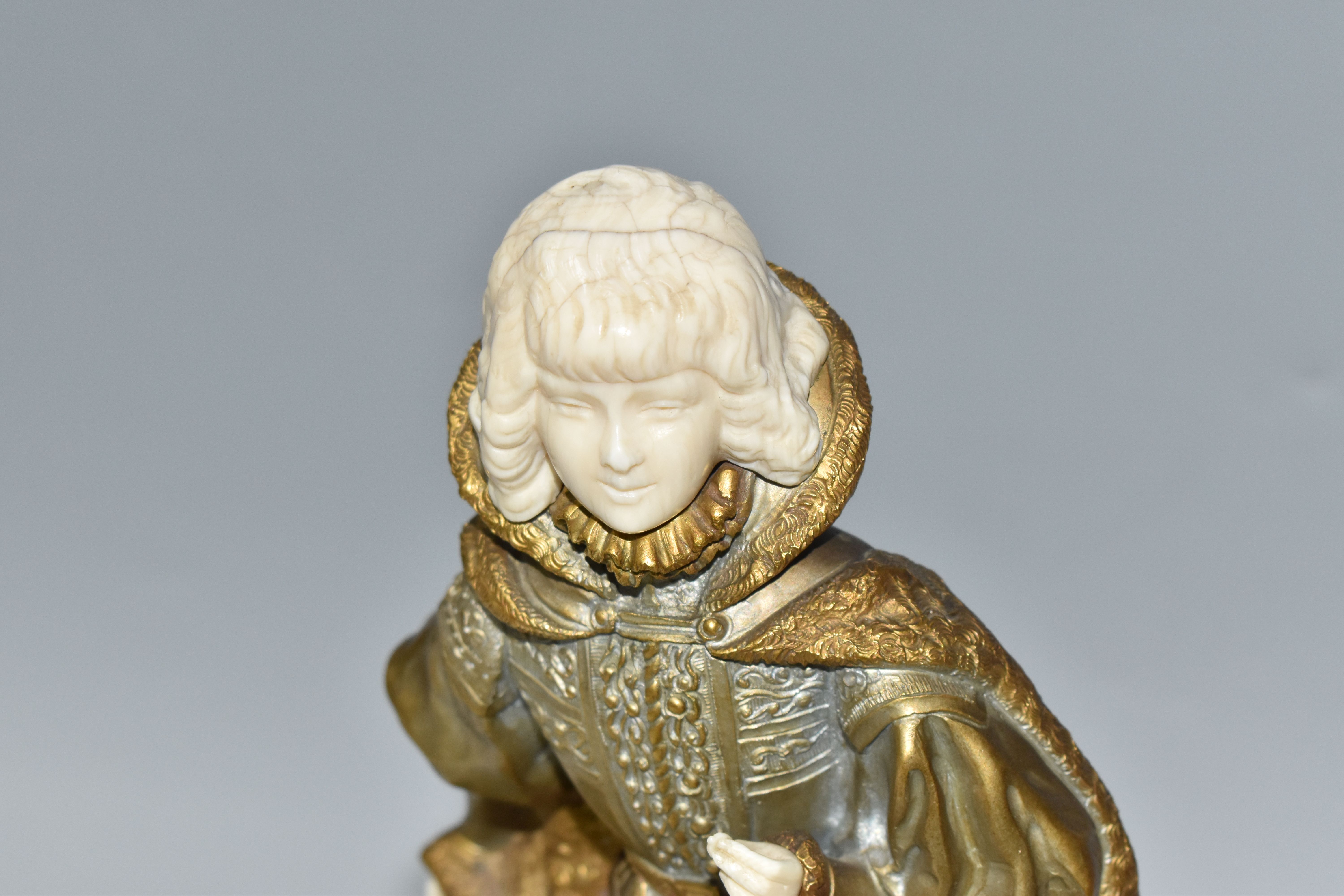 A RENE-PAUL MARQUET BRONZE AND IVORY FIGURE, of a young renaissance man holding a plumed feather - Image 5 of 7