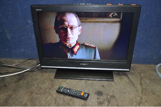 A SONY KDL26S3000 26in TV WITH REMOTE (PAT pass and working) - Image 1 of 2