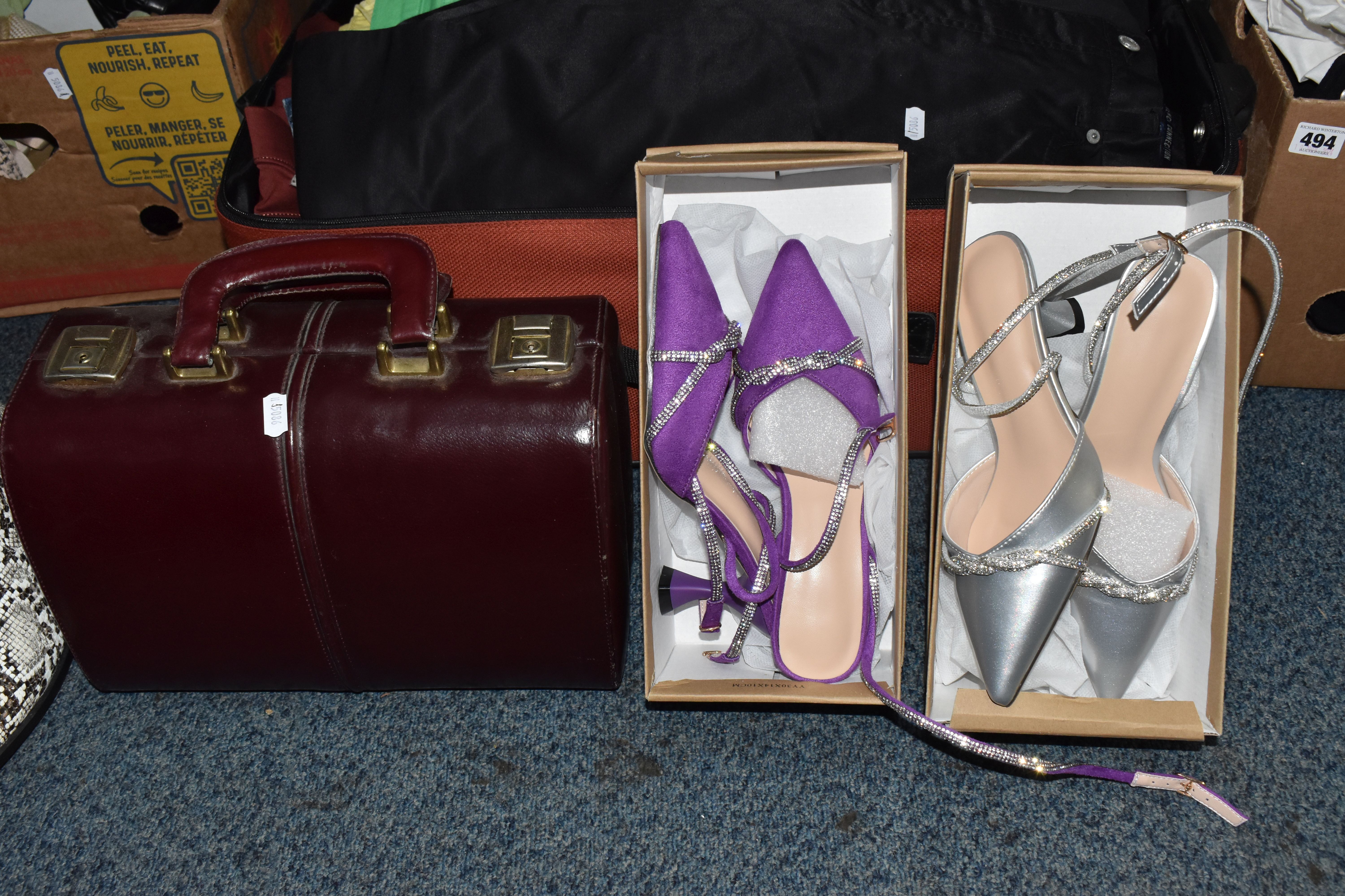 TWO BOXES AND LOOSE CLOTHES AND SHOES, to include ladies' shoes size 3 Head over Heels by Dune, size - Image 2 of 10