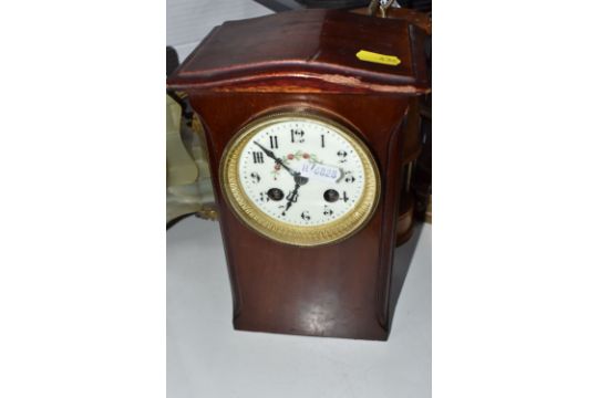 A GROUP OF THREE FRENCH CLOCKS comprising a green onyx figurine clock with a bronzed metal figure of - Image 4 of 11