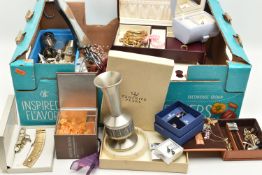 A BOX OF ASSORTED COSTUME JEWELLERY AND ITEMS, to include an amethyst bracelet, a nephrite duck