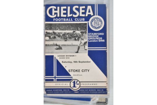 A COLLECTION OF CHELSEA FOOTBALL CLUB PROGRAMMES, programmes range from 1962 to 1996, featuring - Image 14 of 22