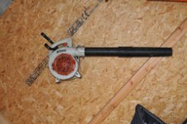 A STIHL BG55 PETROL GARDEN BLOWER (engine starts and runs)