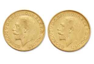 Two George V gold sovereigns, dated 1911 and 1912 (2)