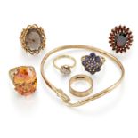 A group of jewellery, comprising: a 9ct gold iolite cluster ring, Birmingham hallmarks, ring size...