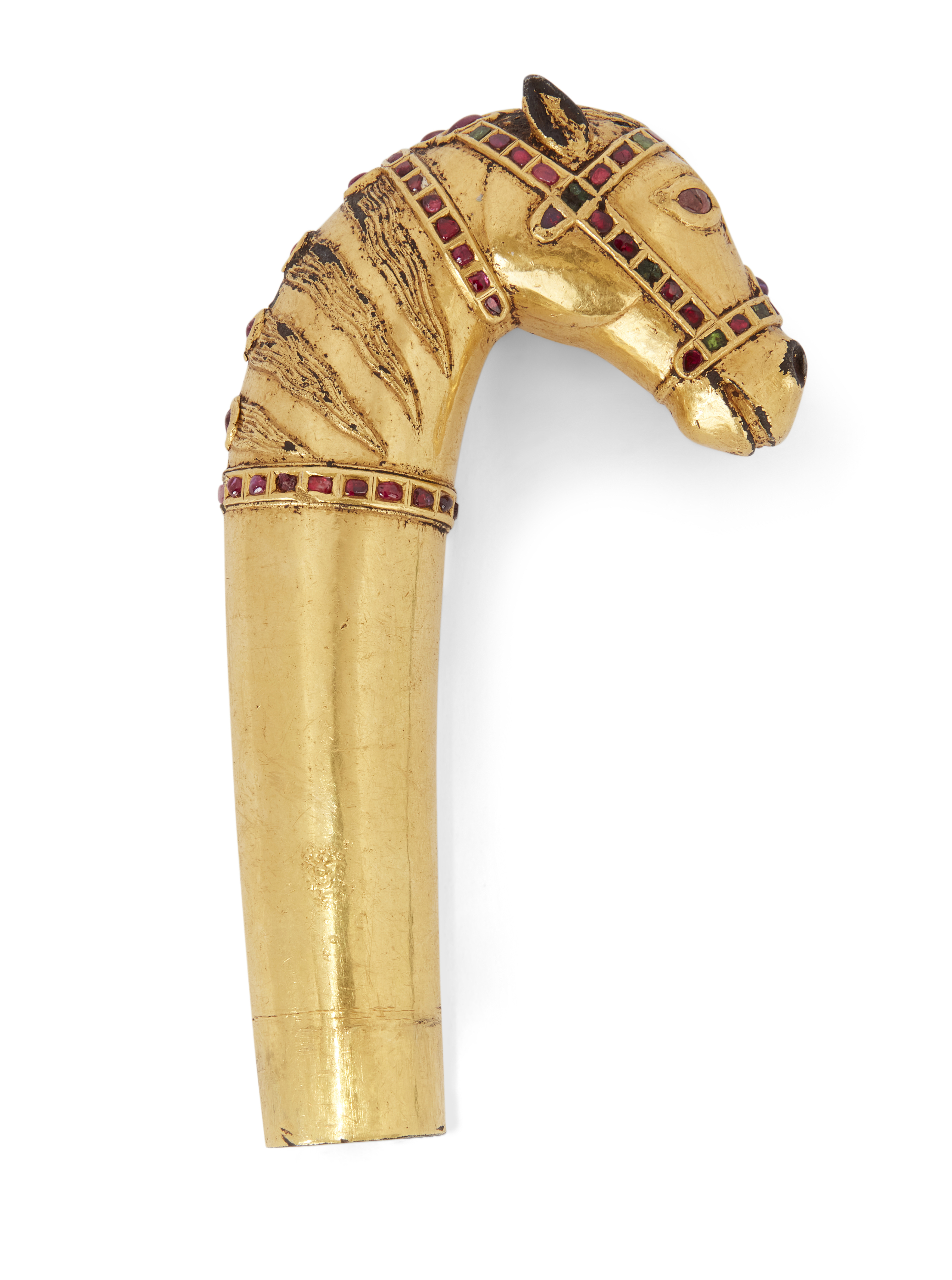 A gold overlaid steel horse head hilt, Mughal India, 18th century, Realistically cast, the mane... - Image 2 of 2
