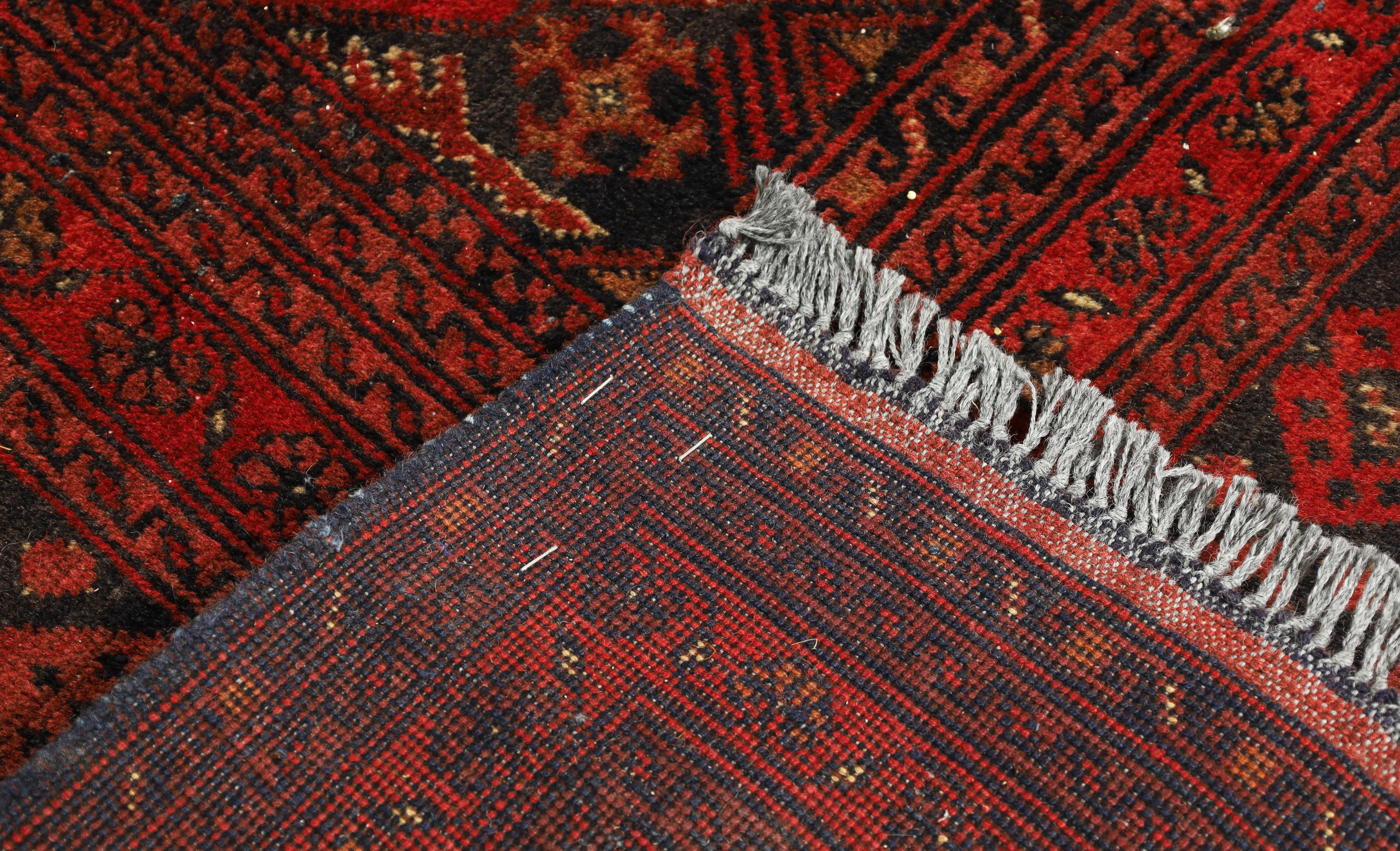 An Afghan Khal Mohammadi carpet, last quarter 20th century, repeating geometric motifs and border... - Image 4 of 4