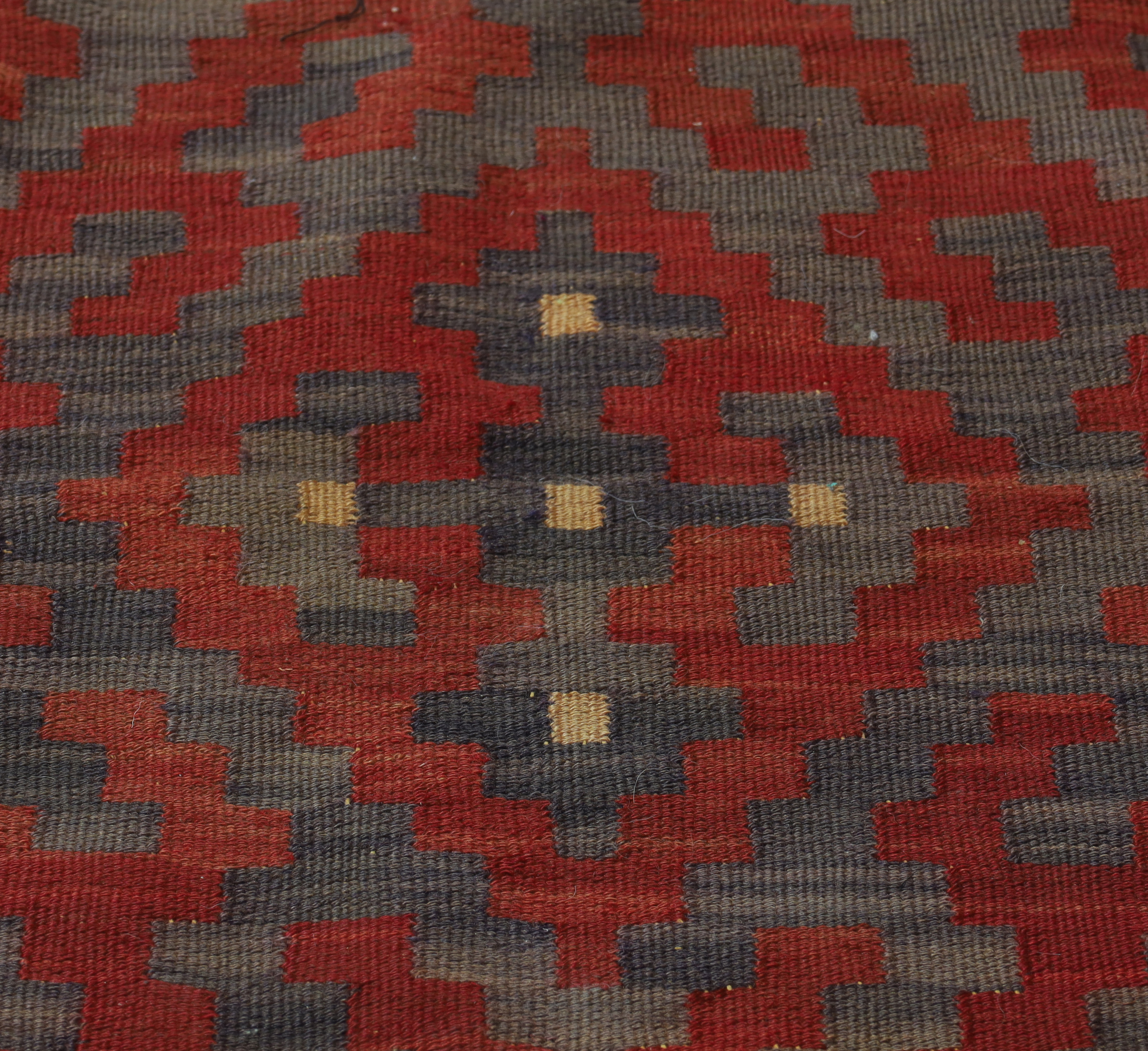 A Persian Qashqai kilim, last quarter 20th century, signed, with geometric design, on a red, blac... - Image 3 of 4