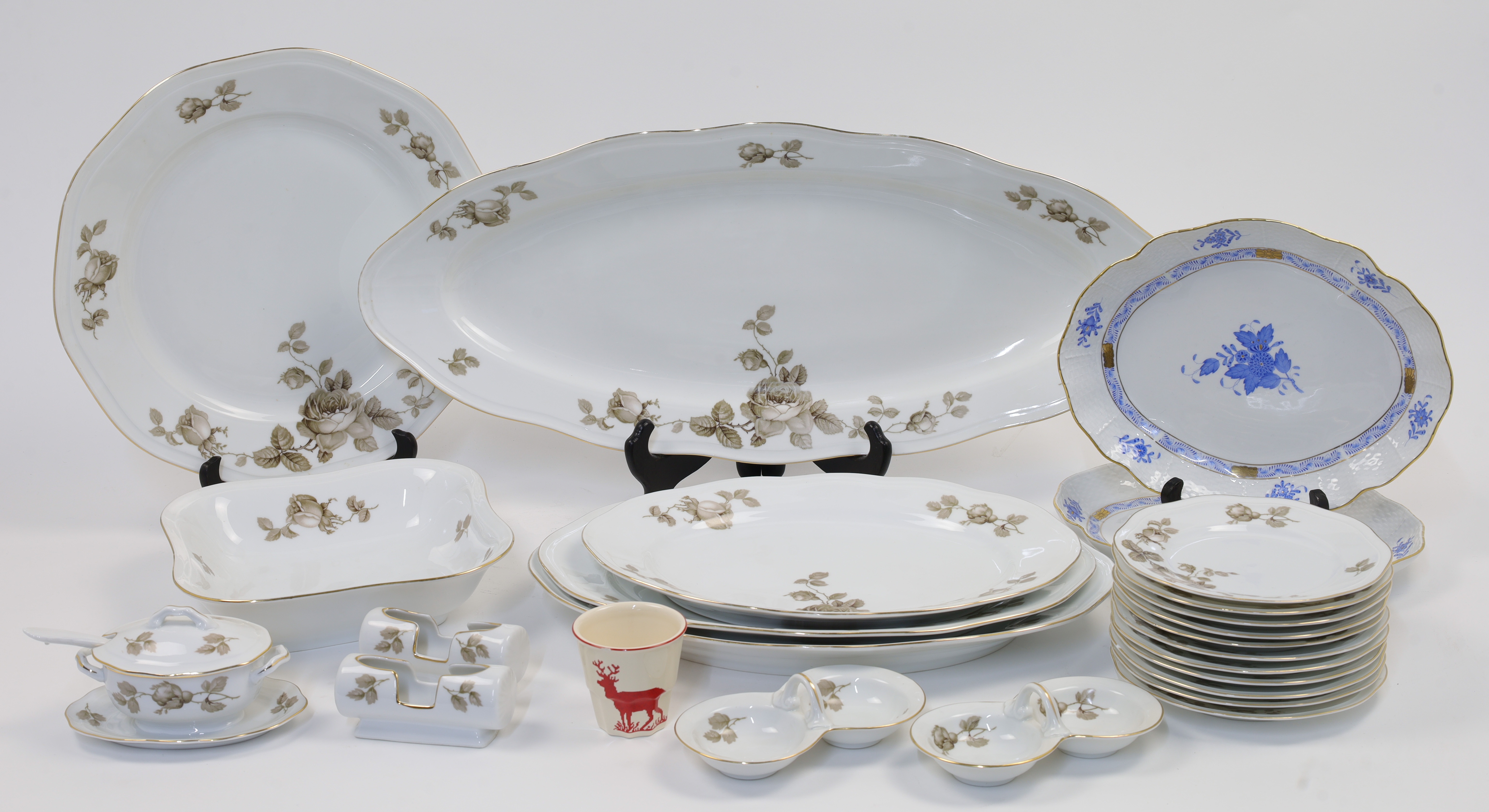 A Czech porcelain 'Carlsbad' dinner service, 20th century, green printed factory marks, decorated... - Image 2 of 2