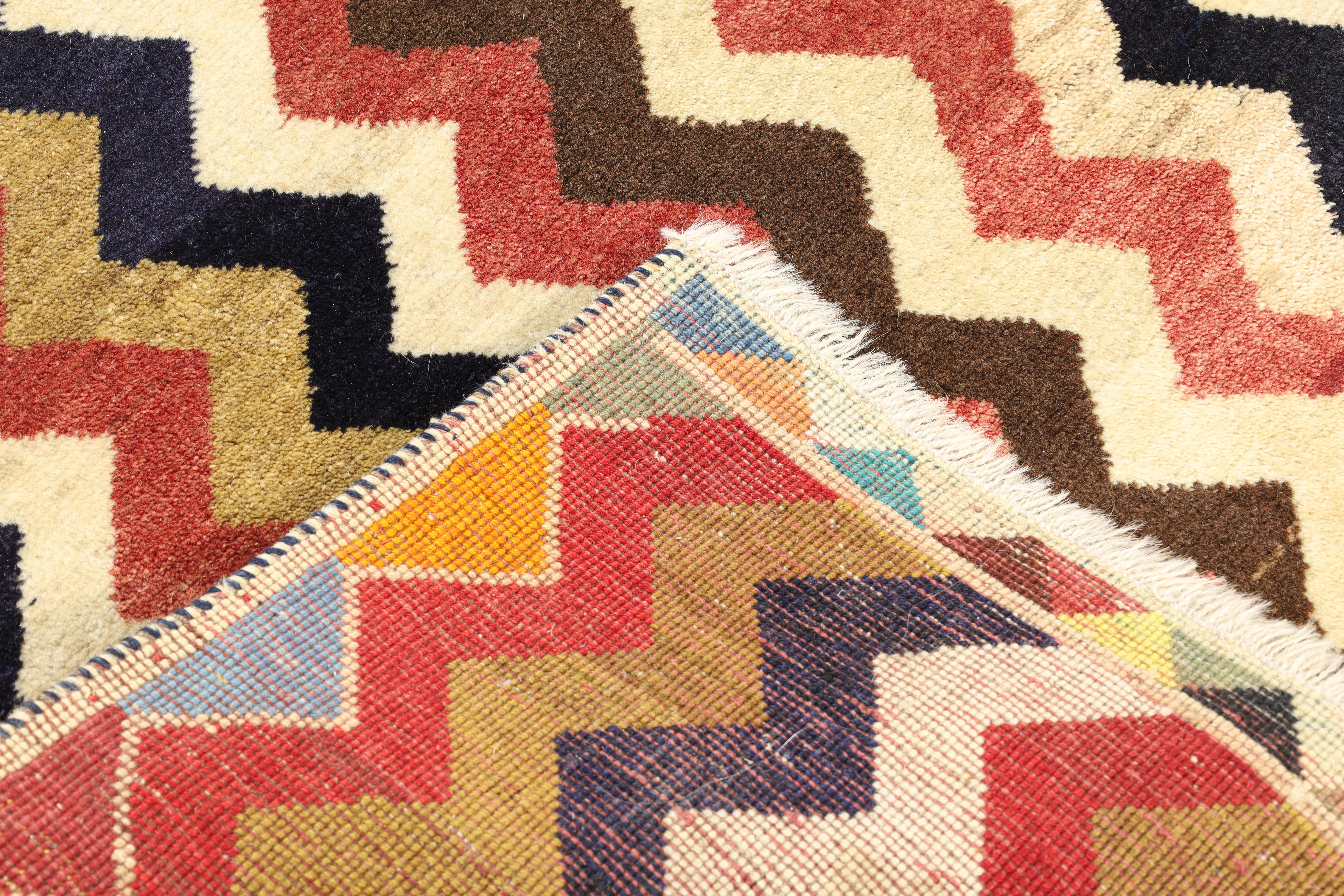 Three modern multi-coloured woolen rugs from tribal rugs Ltd, 175 x 113cm, 182 x 103cm and 165 x ... - Image 6 of 9