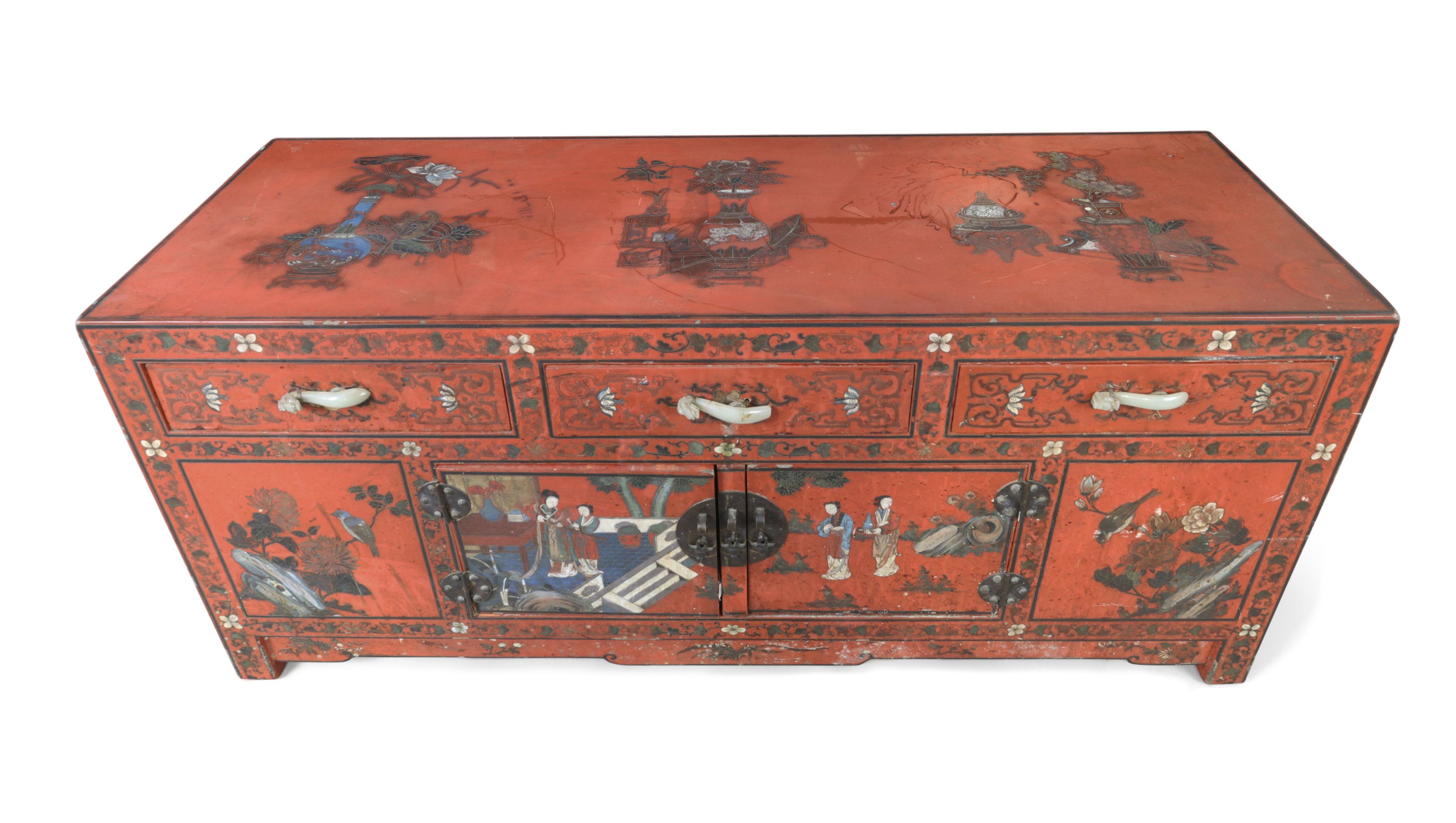 A Chinese lacquer low cabinet with three jade belt hook handles, Late Qing dynasty The top surf... - Image 2 of 3
