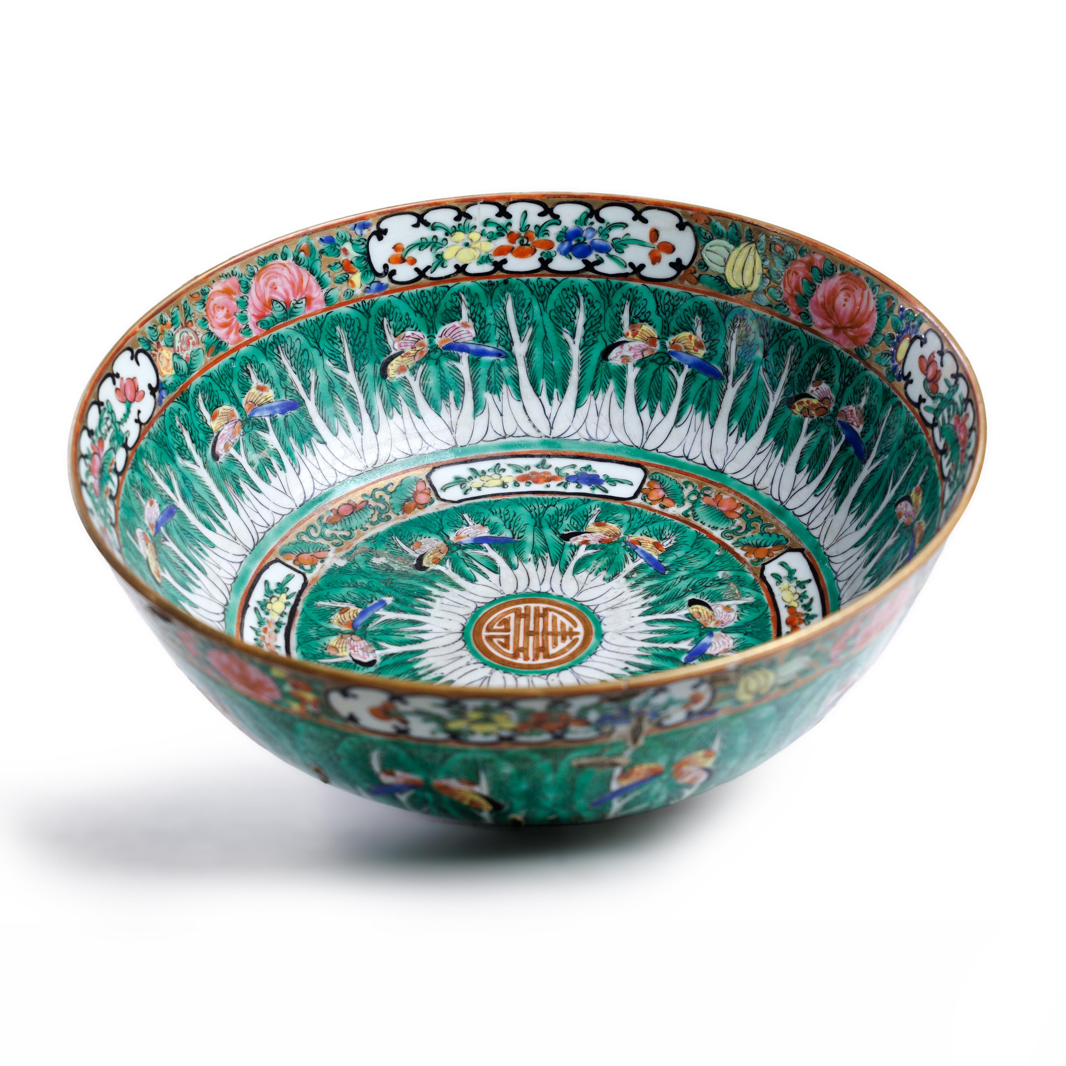 A Chinese Canton famille rose 'baicai' punchbowl Qing dynasty, 19th century Elaborately painted... - Image 2 of 2