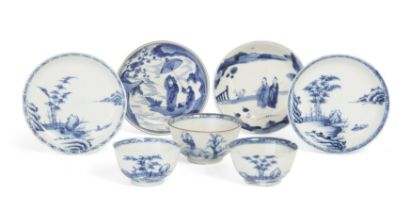 AMENDMENT: please note that the four saucers photographed with the tea bowls belong to lot 535 an...