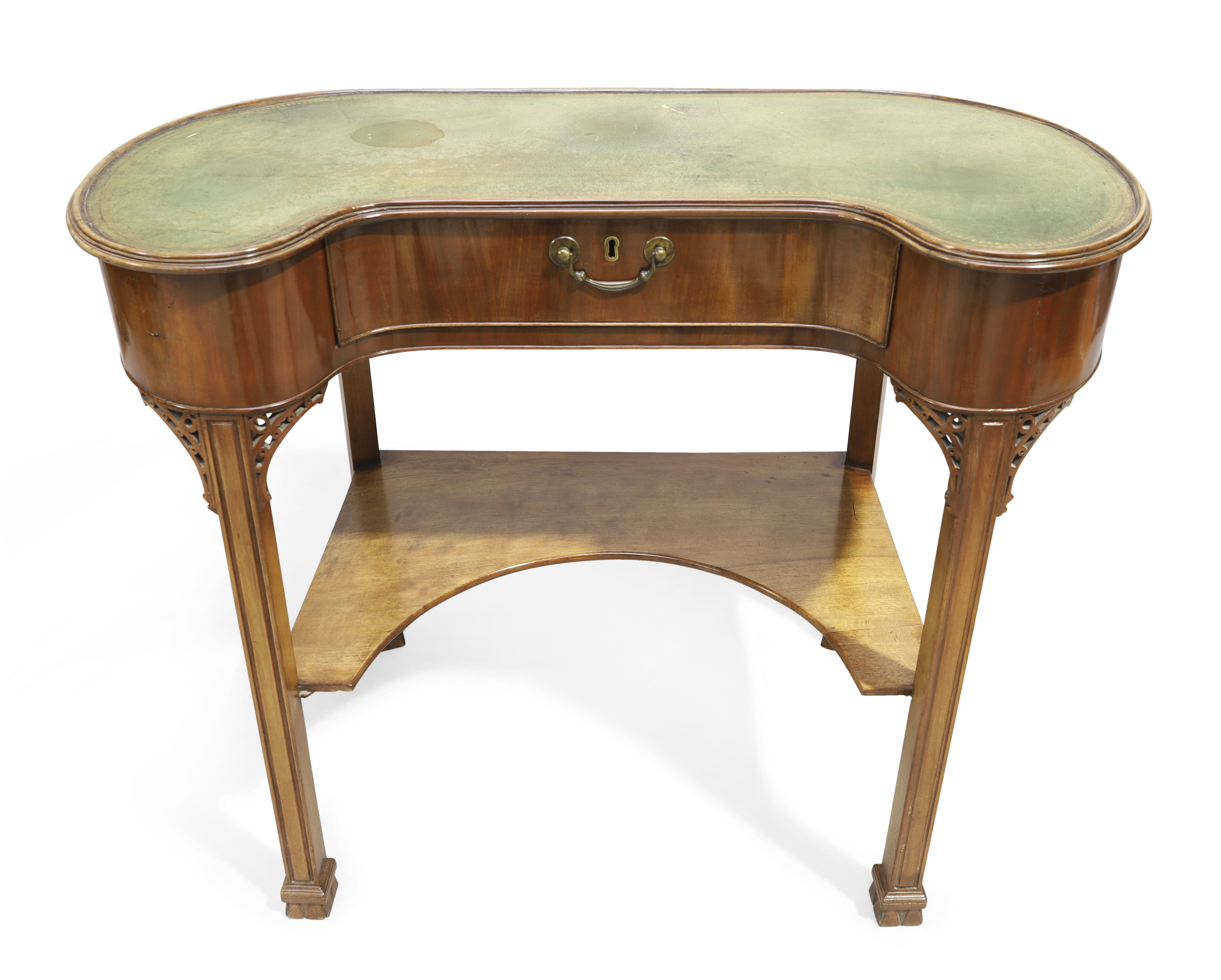 An English mahogany kidney shape writing table,  Of George III style, last quarter 19th century, ... - Image 3 of 4