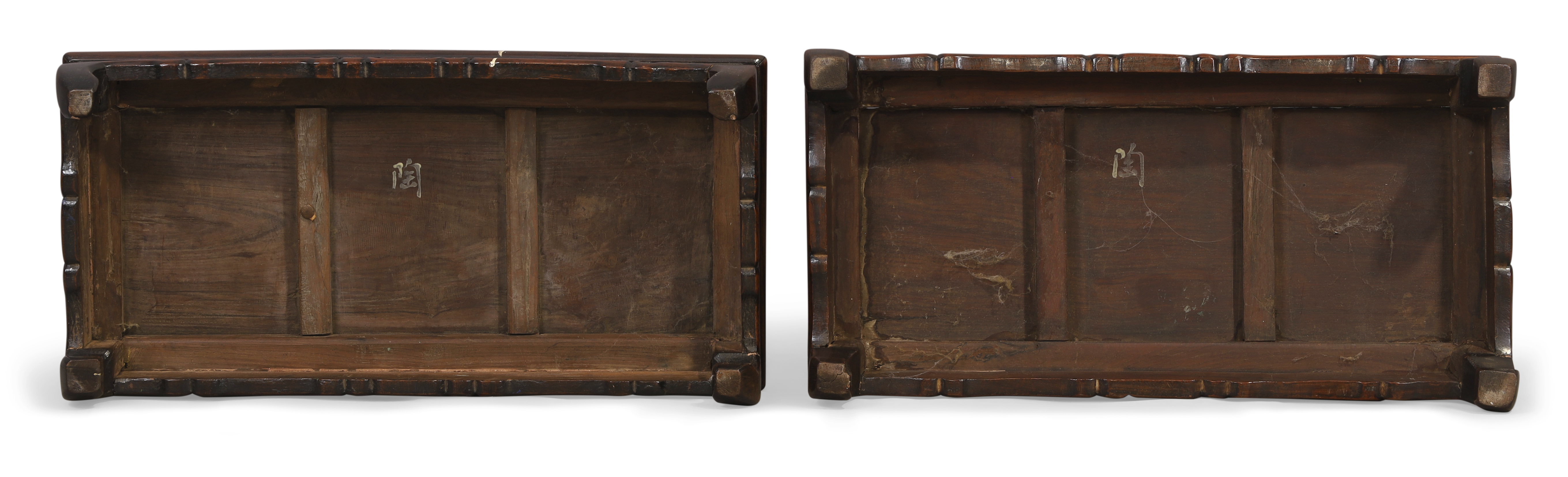A pair of Chinese hongmu scholar’s stands, Qing dynasty, 19th century, Each formed as a kang tabl... - Image 3 of 3