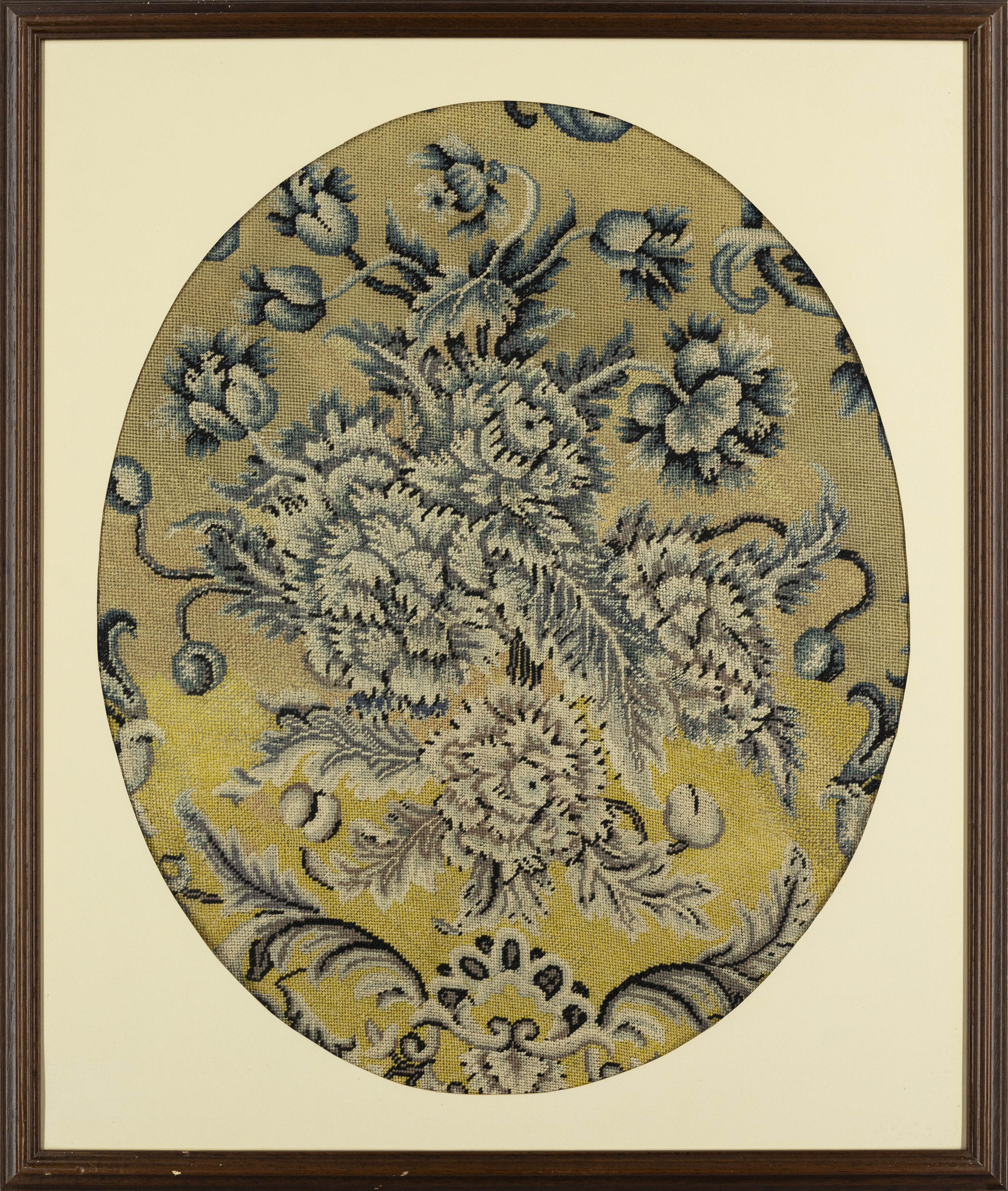 Two French oval needlework fragments, 18th century, Worked in wool, both with blossoming flowers ... - Image 3 of 5