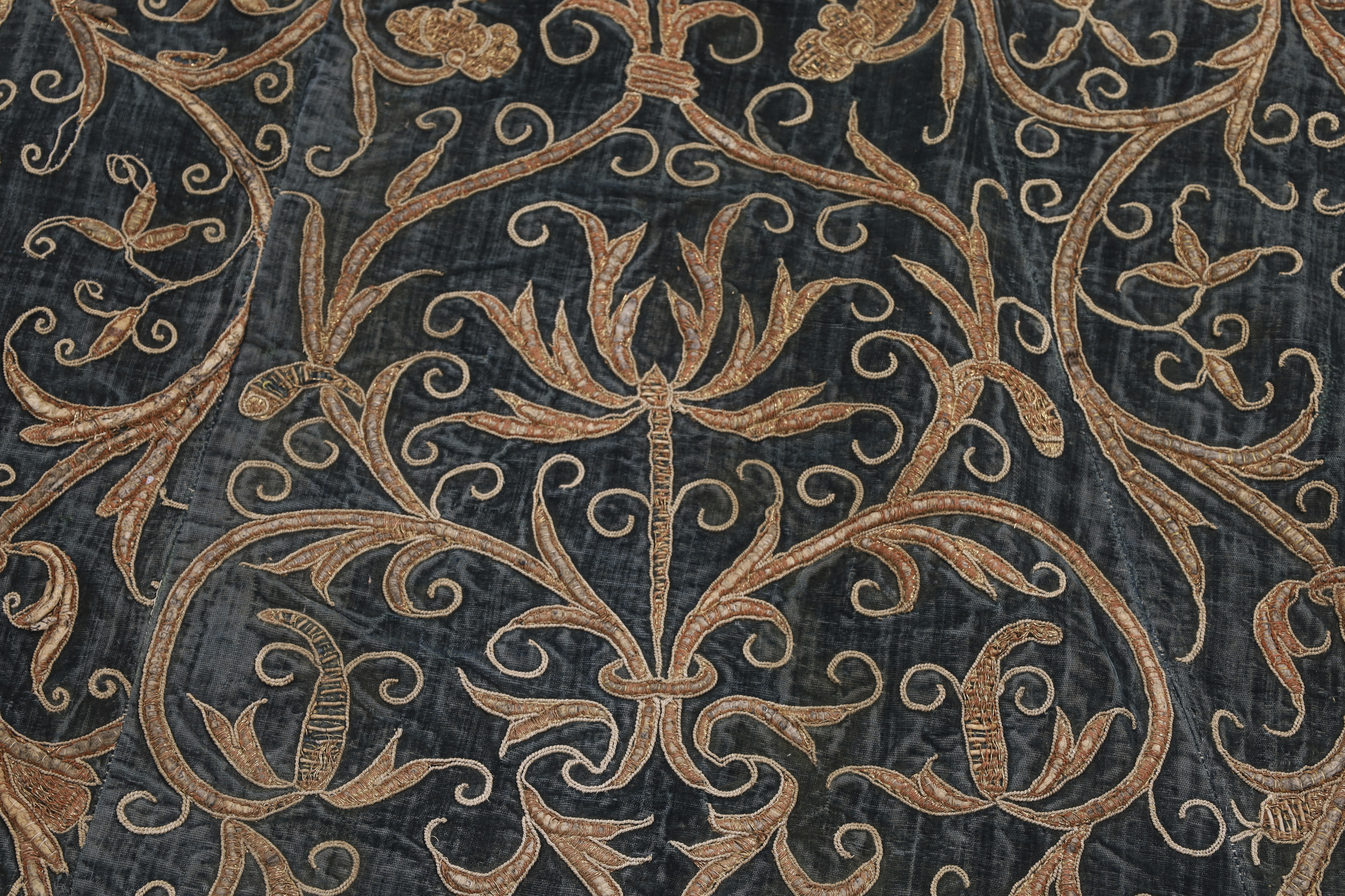 An Italian velvet and metal thread embroidered canopy fragment,  18th century,  Reassembled into ... - Image 2 of 3