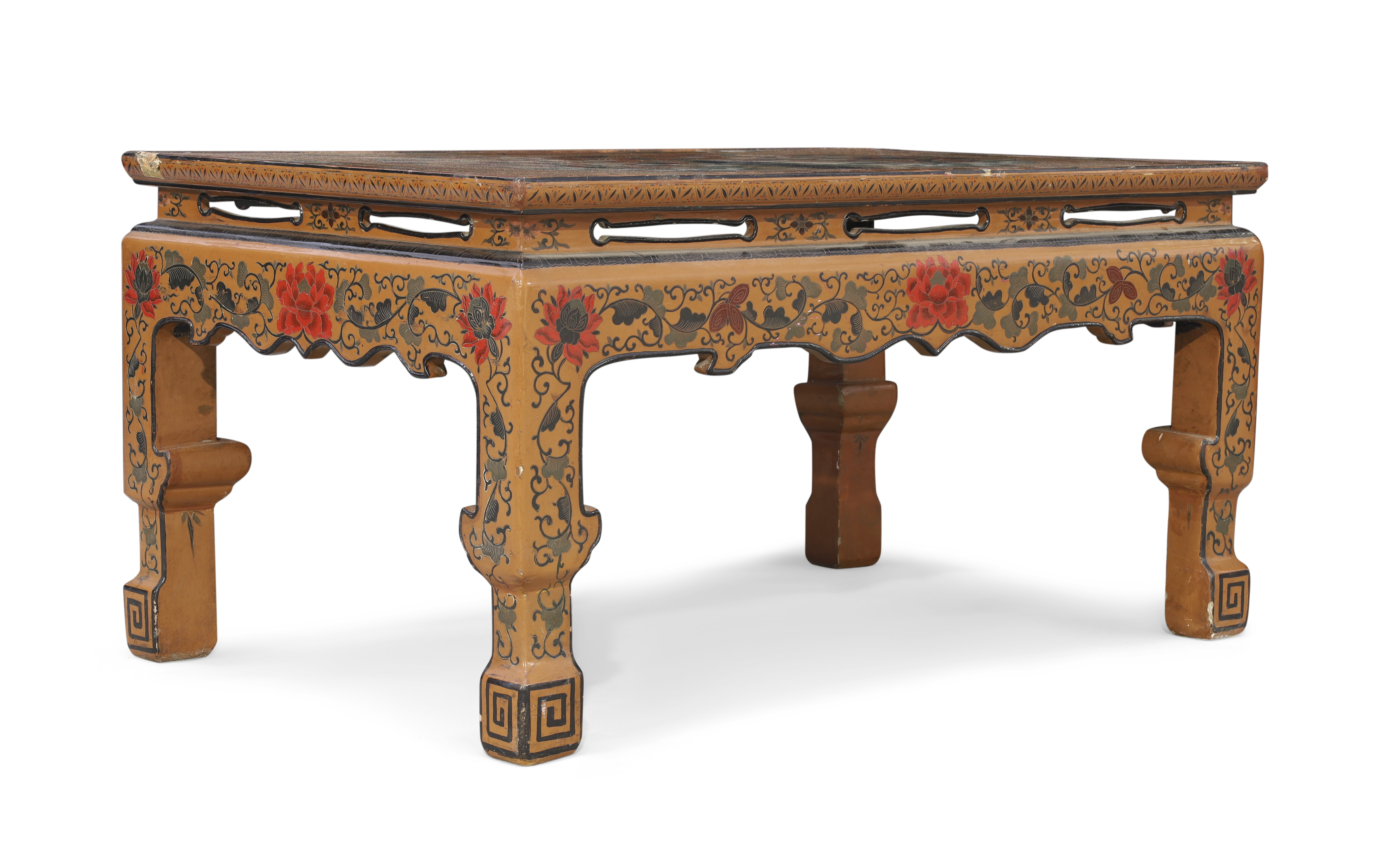 A Chinese tianqi lacquer table, Late Qing dynasty / Republic period, The top surface decorated wi... - Image 2 of 3