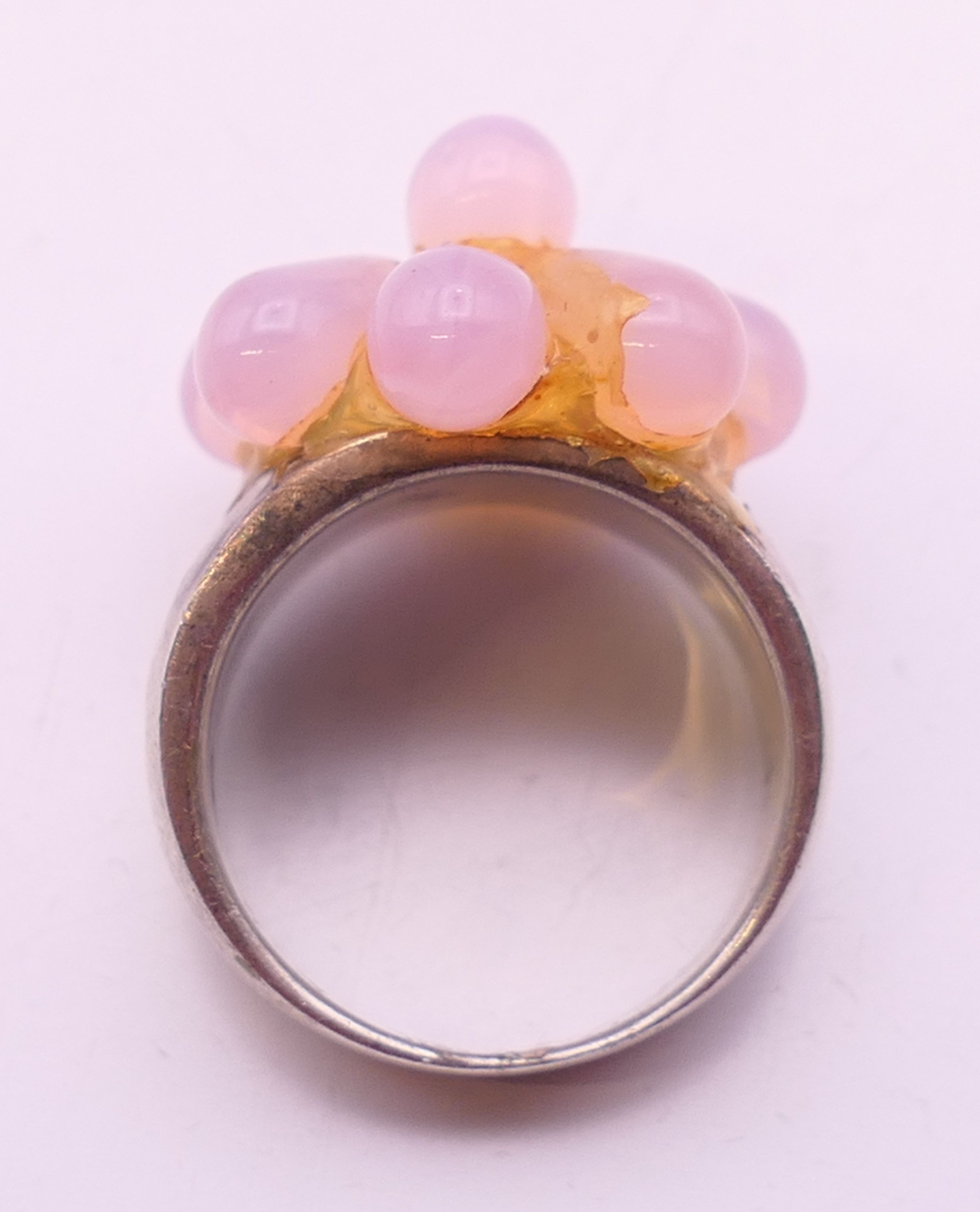 A silver rose quartz and mother-of-pearl ring. Ring size Q/R. - Image 6 of 6