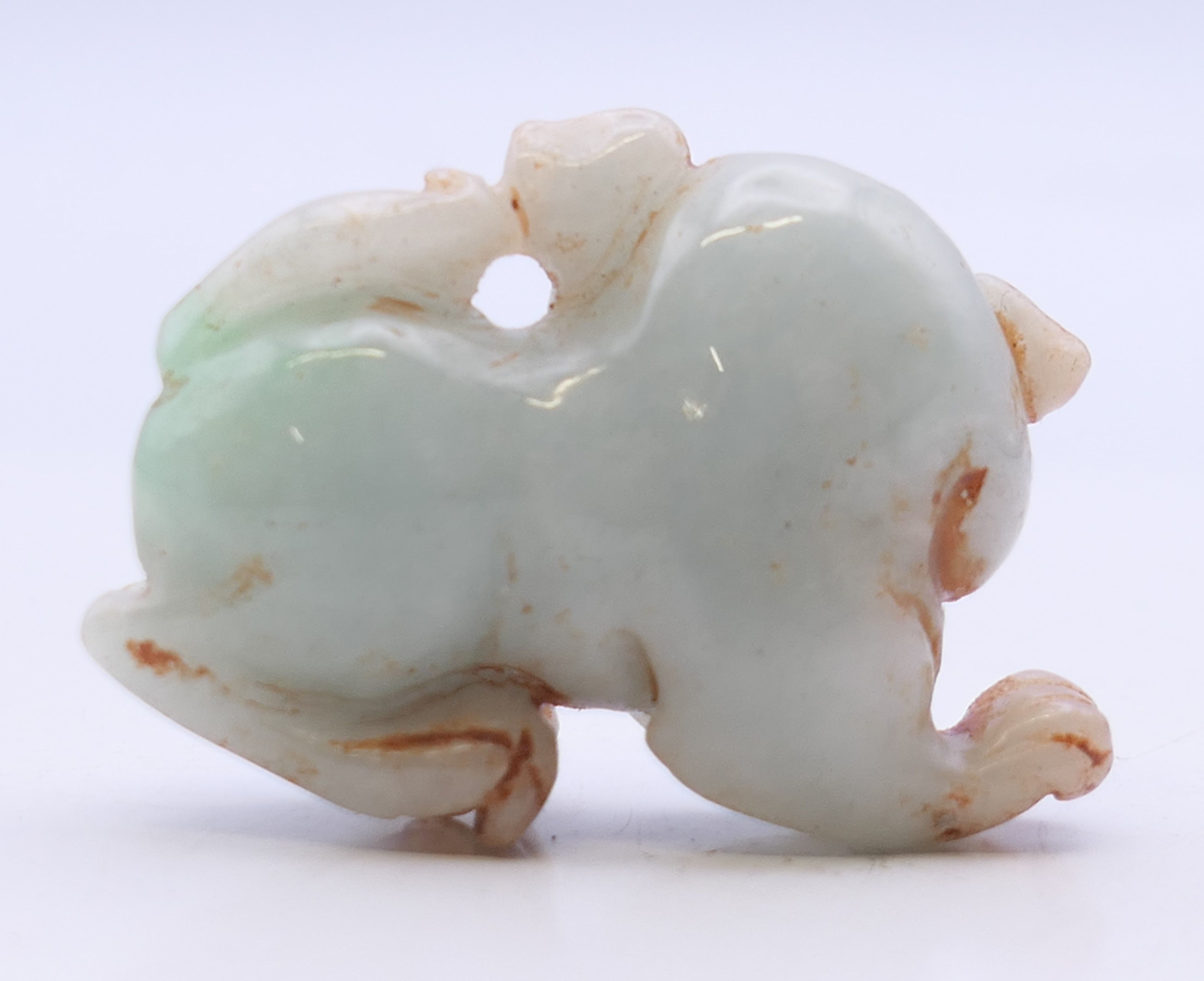 A small jade dog-of-fo. 4 cm long. - Image 2 of 3