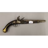 An 18th/19th century flintlock pistol. 41 cm long.