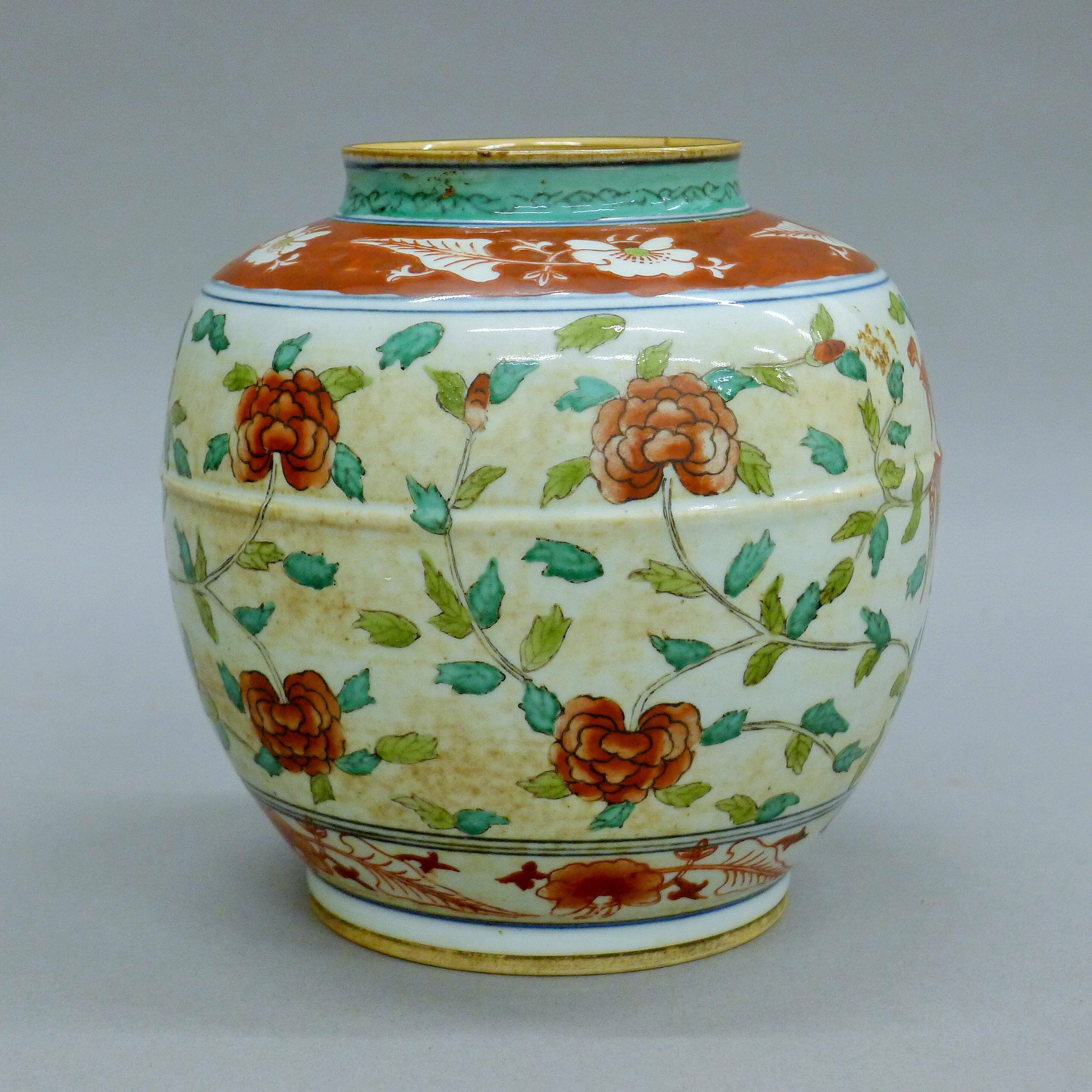 A 20th century Chinese Wucai enamelled ginger jar depicting a pair of phoenixes amongst a floral - Image 3 of 7