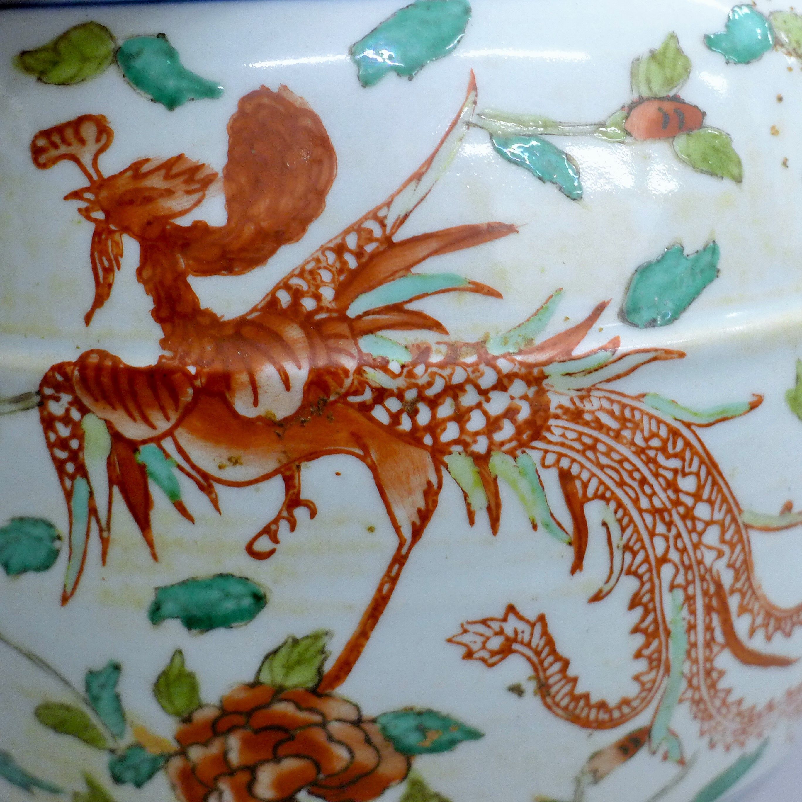 A 20th century Chinese Wucai enamelled ginger jar depicting a pair of phoenixes amongst a floral - Image 6 of 7