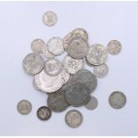 A quantity of various coins.