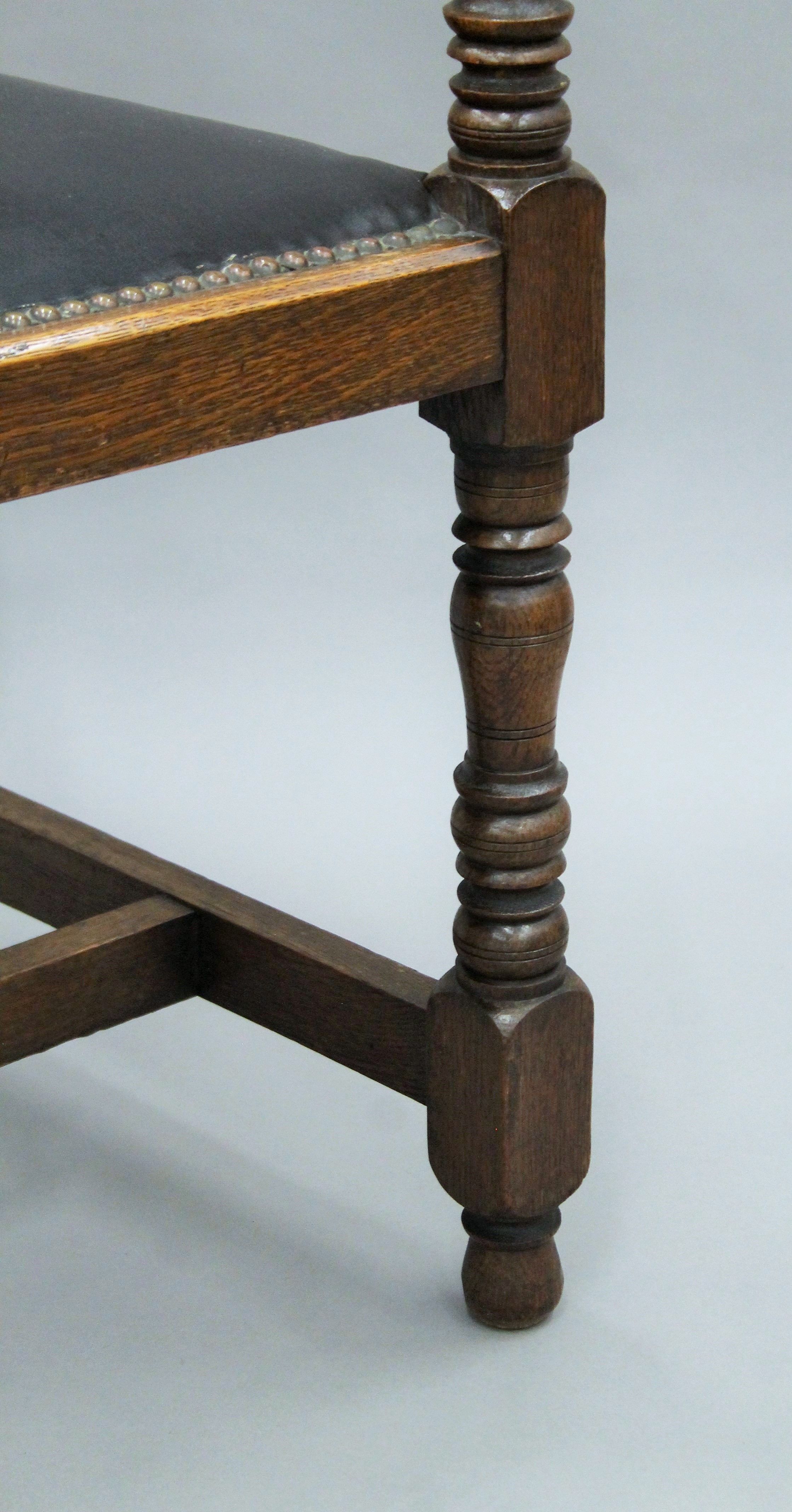A pair of carved oak open armchairs. Each 57.5 cm wide. - Image 7 of 7