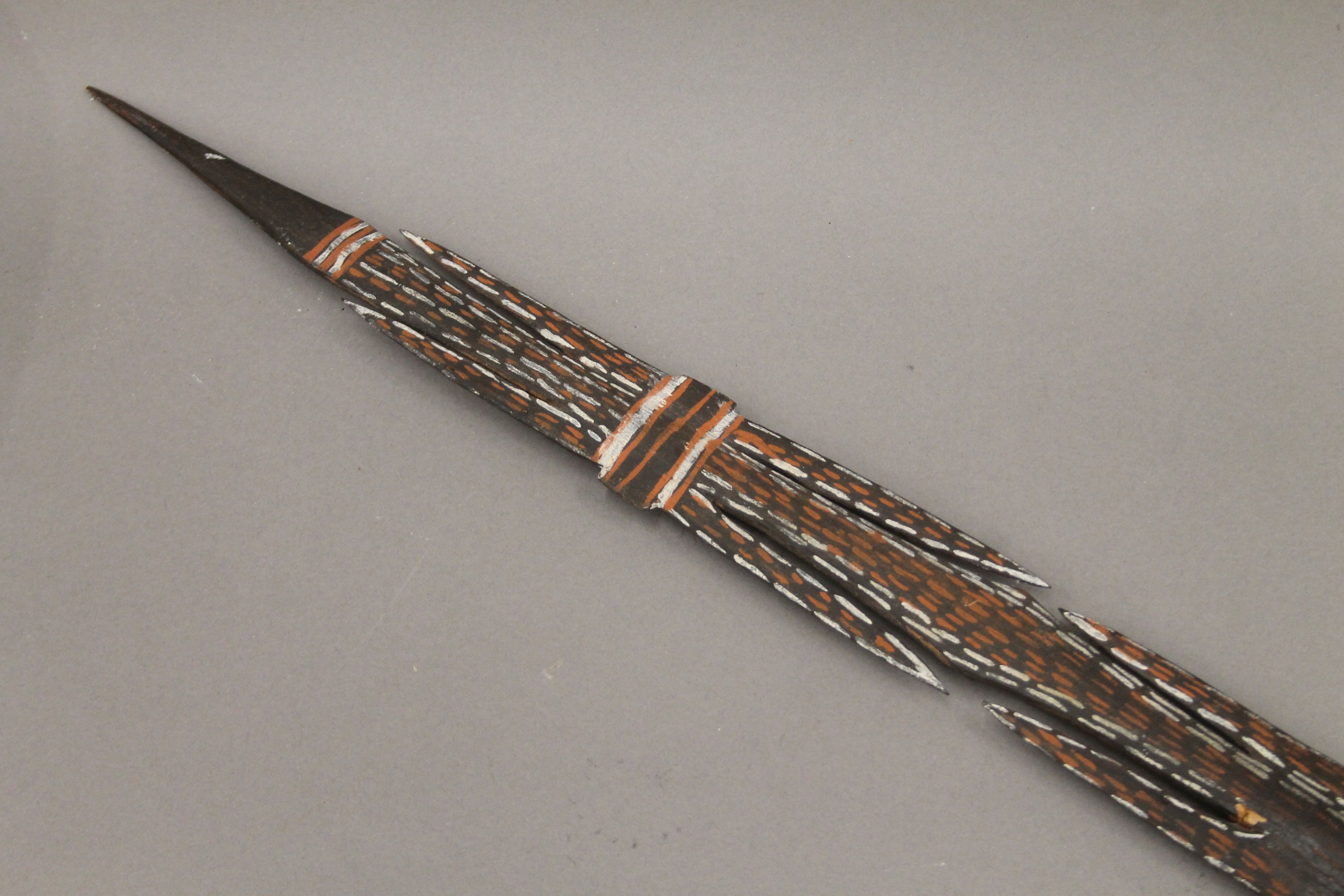 A painted Aboriginal spear. 105.5 cm long. - Image 2 of 4